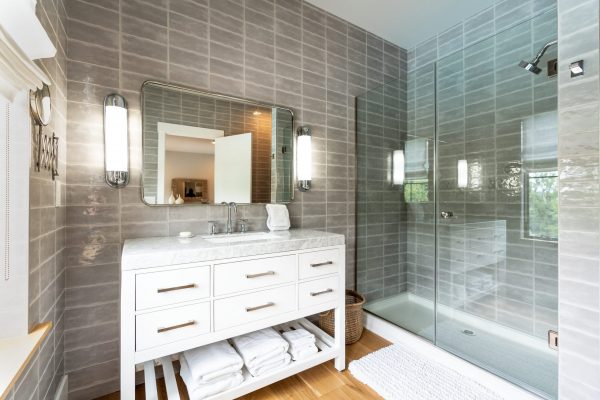 professional real estate photo of guest bathroom